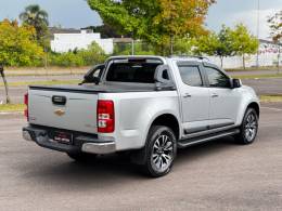 CHEVROLET - S10 - 2016/2017 - Prata - R$ 139.800,00