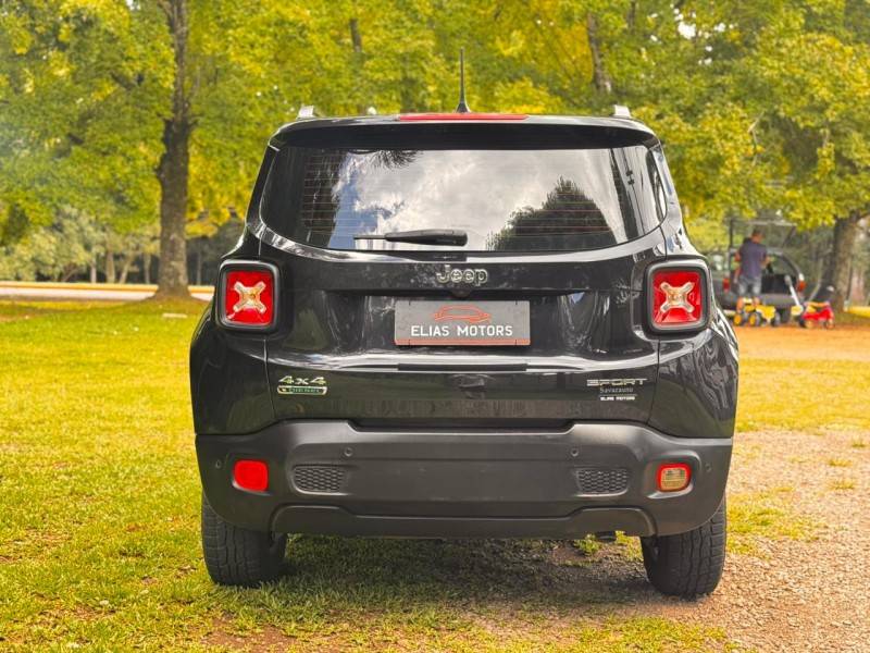 JEEP - RENEGADE - 2017/2017 - Preta - R$ 84.900,00