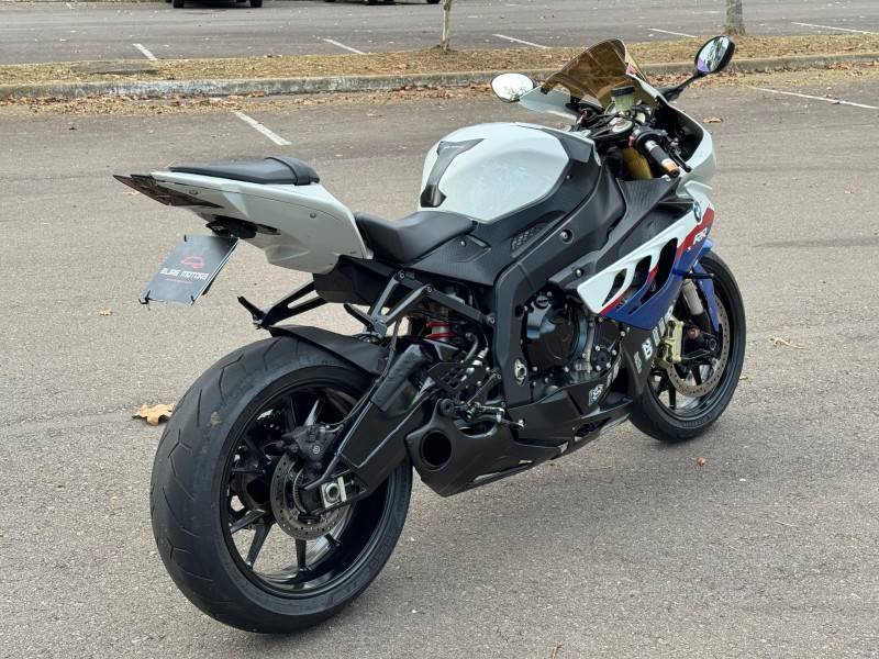 BMW - S 1000 - 2011/2011 - Branca - R$ 54.900,00