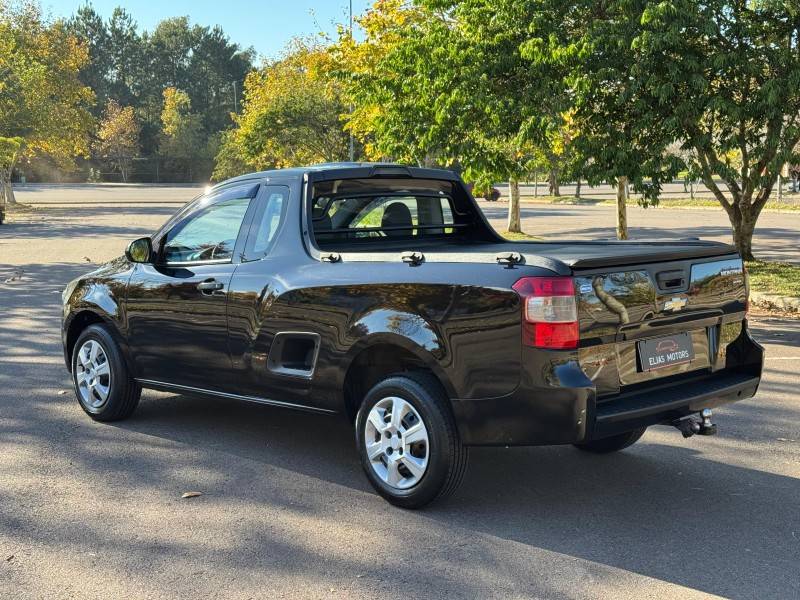 CHEVROLET - MONTANA - 2016/2017 - Preta - R$ 49.500,00