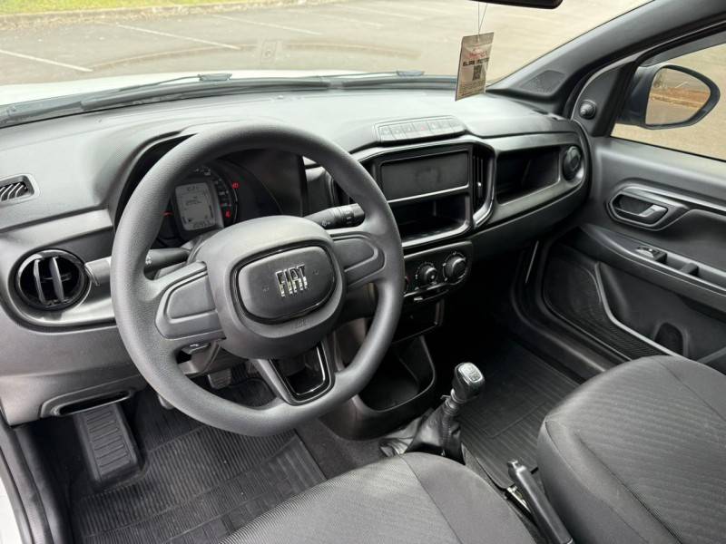FIAT - STRADA - 2024/2025 - Branca - R$ 85.000,00