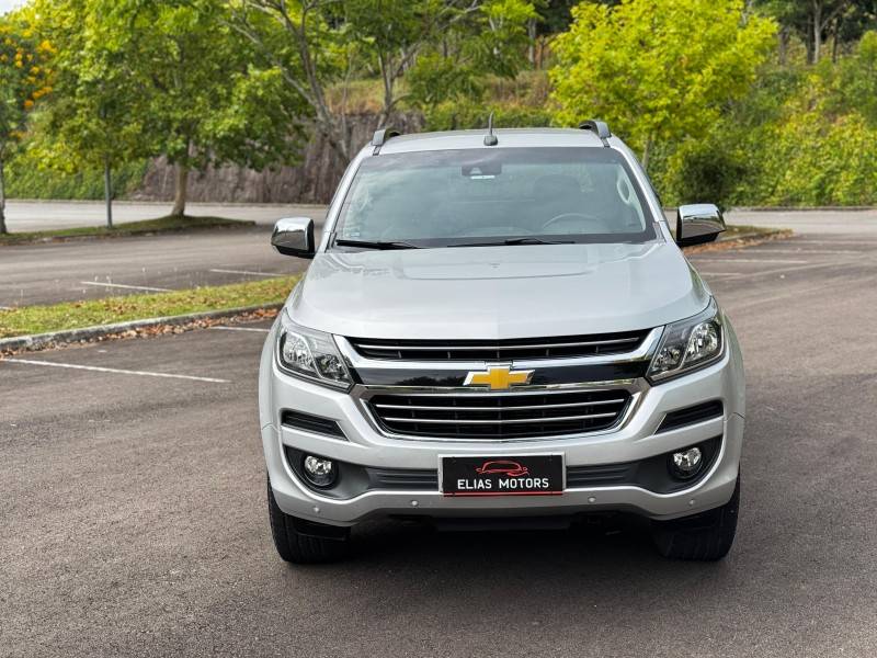 CHEVROLET - S10 - 2016/2017 - Prata - R$ 139.800,00