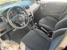 VOLKSWAGEN - CROSSFOX - 2012/2013 - Preta - R$ 48.000,00