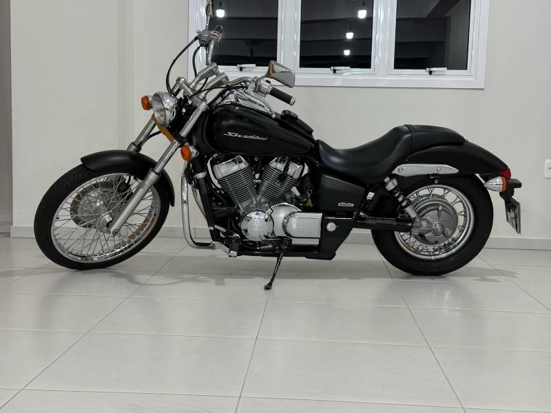 HONDA - SHADOW 750 - 2014/2014 - Preta - R$ 43.000,00