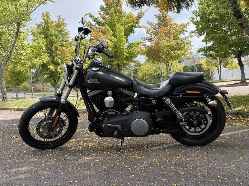 HARLEY-DAVIDSON - DYNA - 2016/2016 - Preta - R$ 55.000,00