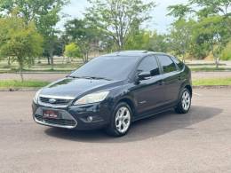FORD - FOCUS - 2011/2012 - Preta - R$ 47.000,00