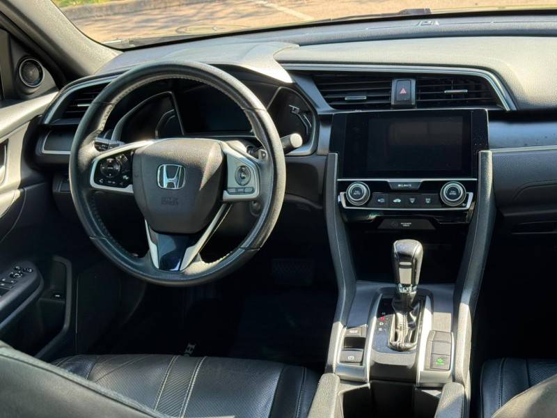 HONDA - CIVIC - 2017/2017 - Cinza - R$ 107.000,00