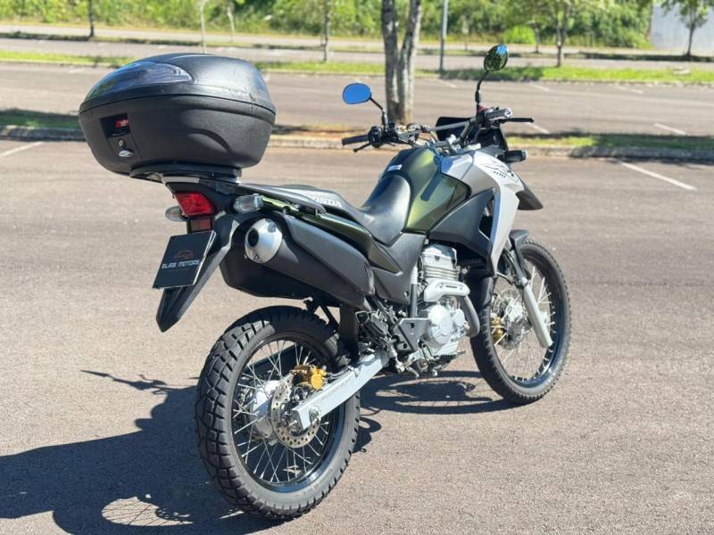 HONDA - XRE 300 - 2018/2018 - Verde - R$ 24.900,00