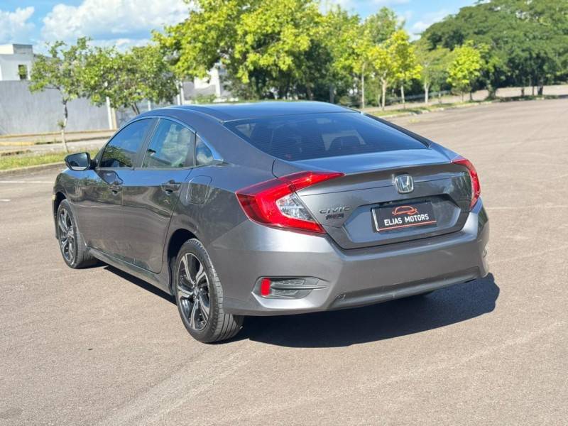 HONDA - CIVIC - 2017/2017 - Cinza - R$ 107.000,00