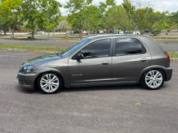 CHEVROLET - CELTA - 2013/2014 - Prata - R$ 35.000,00