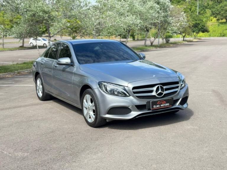 MERCEDES-BENZ - C 180 - 2016/2016 - Prata - R$ 110.000,00