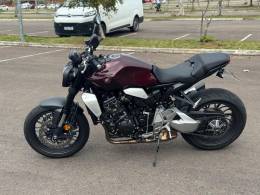 HONDA - CB 1000R - 2023/2024 - Vinho - R$ 73.900,00