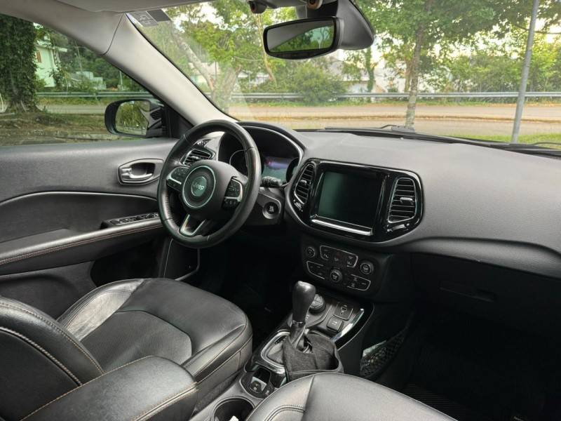 JEEP - COMPASS - 2018/2018 - Preta - R$ 109.000,00