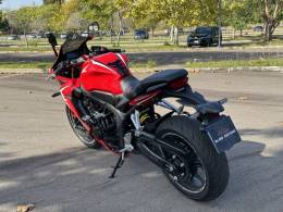 HONDA - CBR 650R - 2021/2021 - Vermelha - R$ 55.900,00