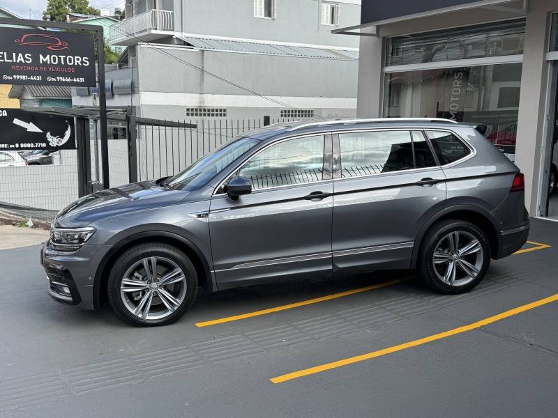 VOLKSWAGEN - TIGUAN - 2019/2019 - Cinza - R$ 154.900,00