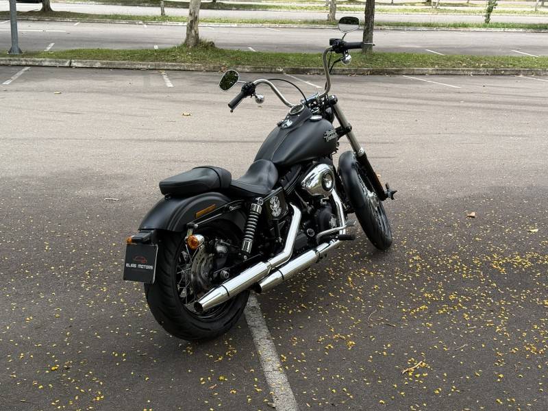 HARLEY-DAVIDSON - DYNA - 2016/2016 - Preta - R$ 55.000,00