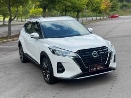 NISSAN - KICKS - 2022/2022 - Branca - R$ 101.500,00