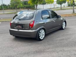CHEVROLET - CELTA - 2013/2014 - Prata - R$ 35.000,00