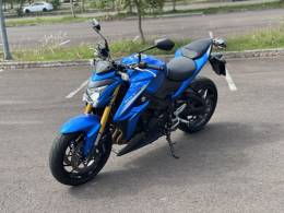 SUZUKI - GSX - 2015/2016 - Azul - R$ 53.900,00
