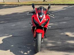 HONDA - CBR 650R - 2021/2021 - Vermelha - R$ 55.900,00