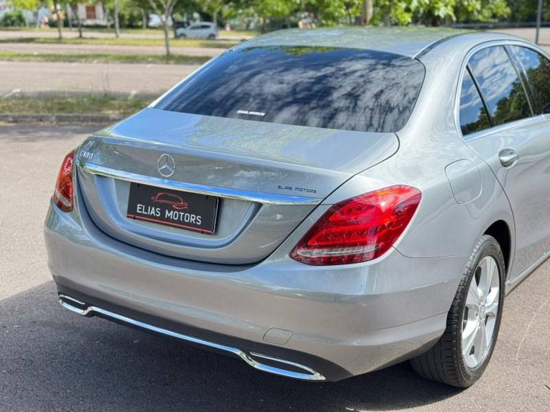 MERCEDES-BENZ - C 180 - 2016/2016 - Prata - R$ 110.000,00