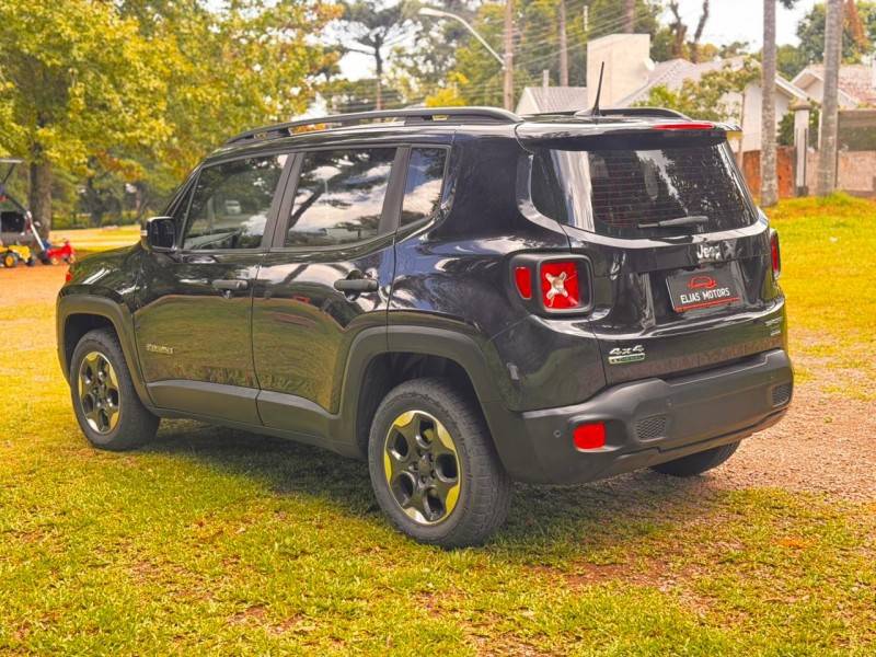 JEEP - RENEGADE - 2017/2017 - Preta - R$ 84.900,00