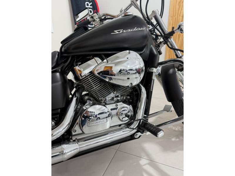 HONDA - SHADOW 750 - 2014/2014 - Preta - R$ 43.000,00