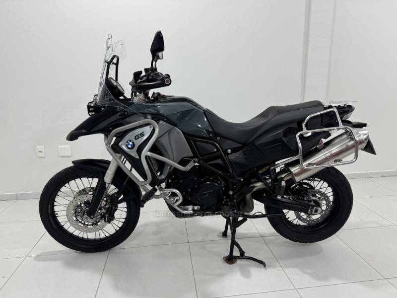 BMW - F 800 - 2017/2017 - Cinza - R$ 51.500,00