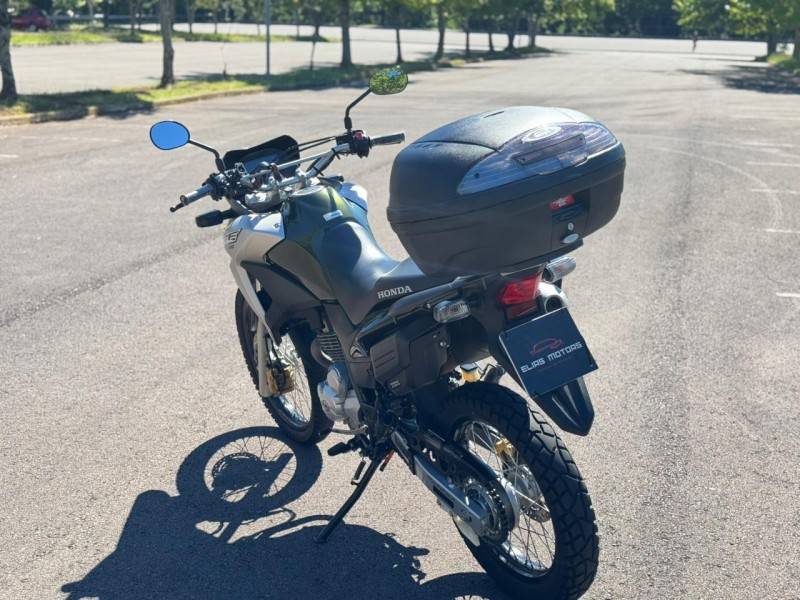 HONDA - XRE 300 - 2018/2018 - Verde - R$ 24.900,00