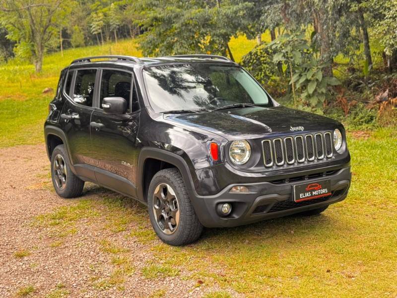 JEEP - RENEGADE - 2017/2017 - Preta - R$ 84.900,00